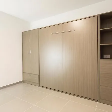 Highly Stylish 1br Studio Unit With Comfy Sofa By 360 Estates * St. Paul's Bay